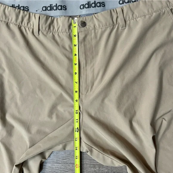 Adidas Tan Golf Athletic Chino Pants Classic Style Men’s 44 stretch button waist - Picture 5 of 16